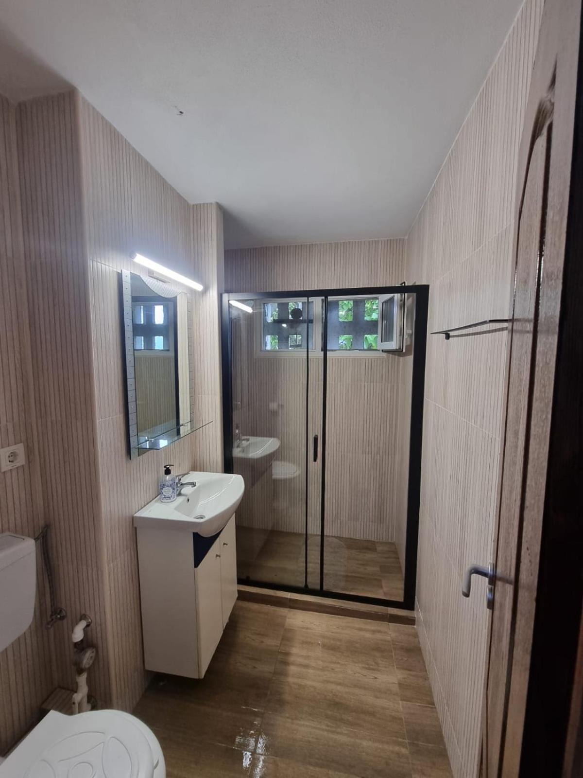Apartament Denis Apartamento Orşova Exterior foto