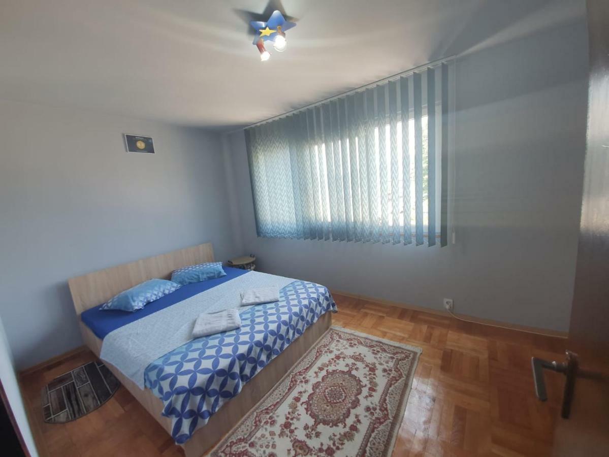 Apartament Denis Apartamento Orşova Exterior foto