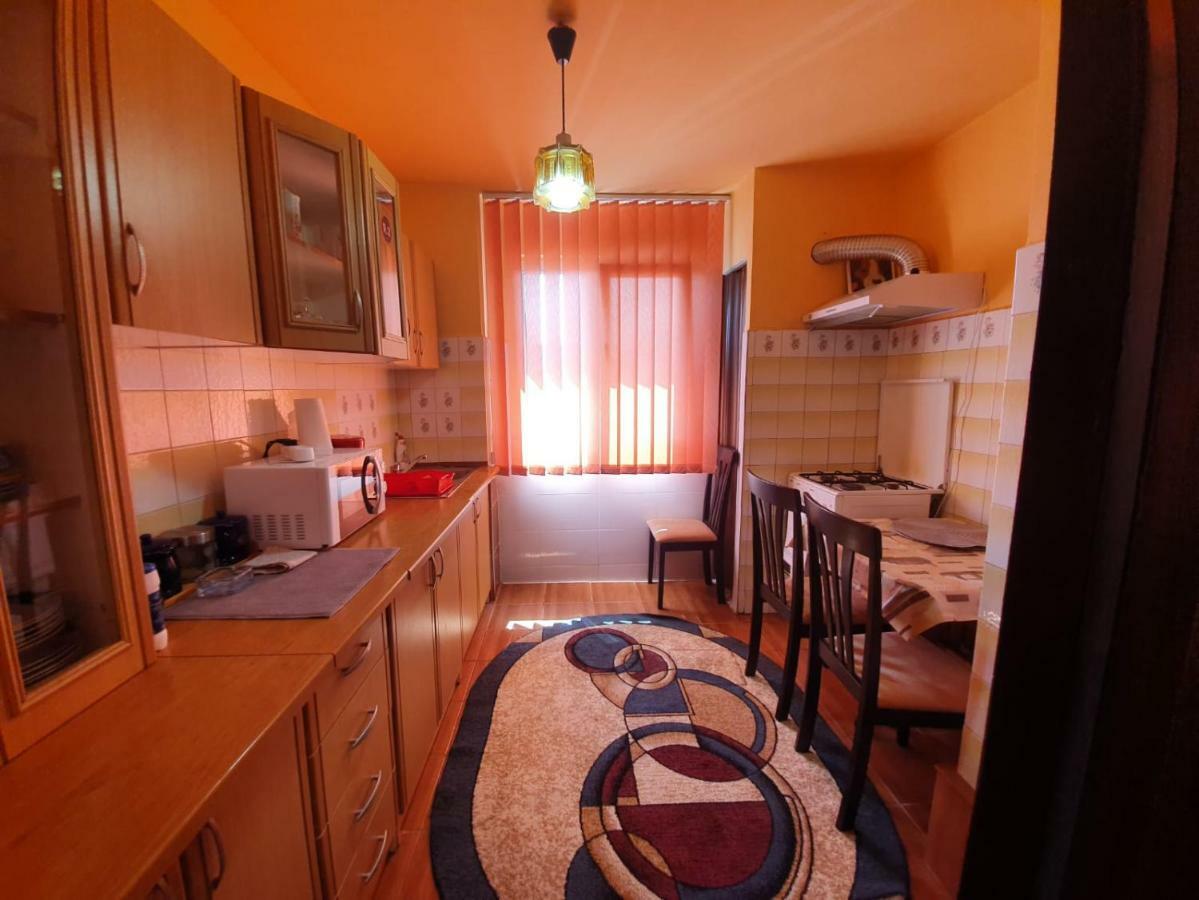 Apartament Denis Apartamento Orşova Exterior foto