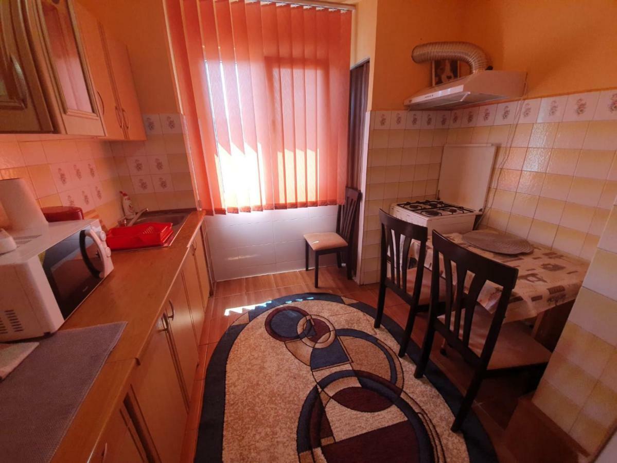Apartament Denis Apartamento Orşova Exterior foto